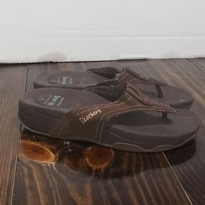 skechers tone ups flip flops clearance